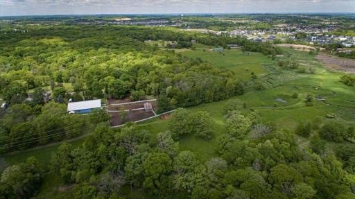 Here you can see the Credit River winding through the north of the lot, right side of photo.