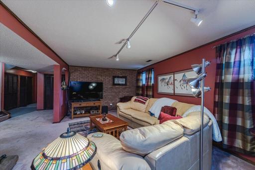 7946 165th Street E, Prior Lake, MN 55372