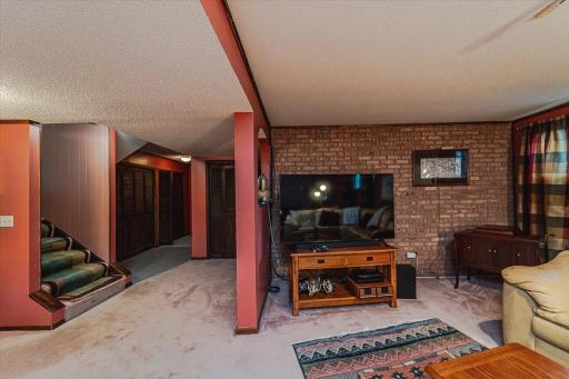 7946 165th Street E, Prior Lake, MN 55372