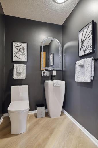 2316 Totem Trail, Minnetonka, MN 55305