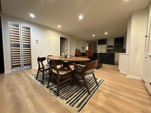2316 Totem Trail, Minnetonka, MN 55305