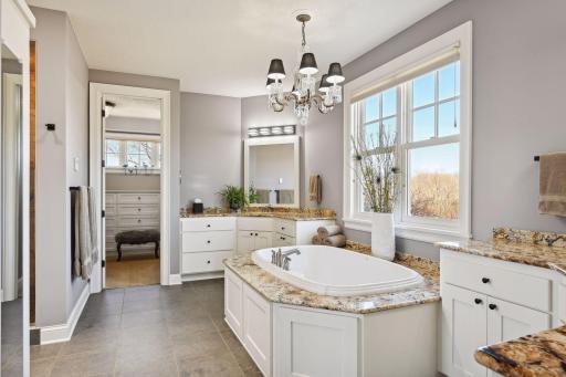 8604 Whisper Creek Trail, Rockford, MN 55373