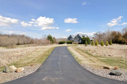 8604 Whisper Creek Trail, Rockford, MN 55373