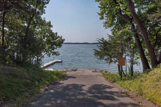 8604 Whisper Creek Trail, Rockford, MN 55373