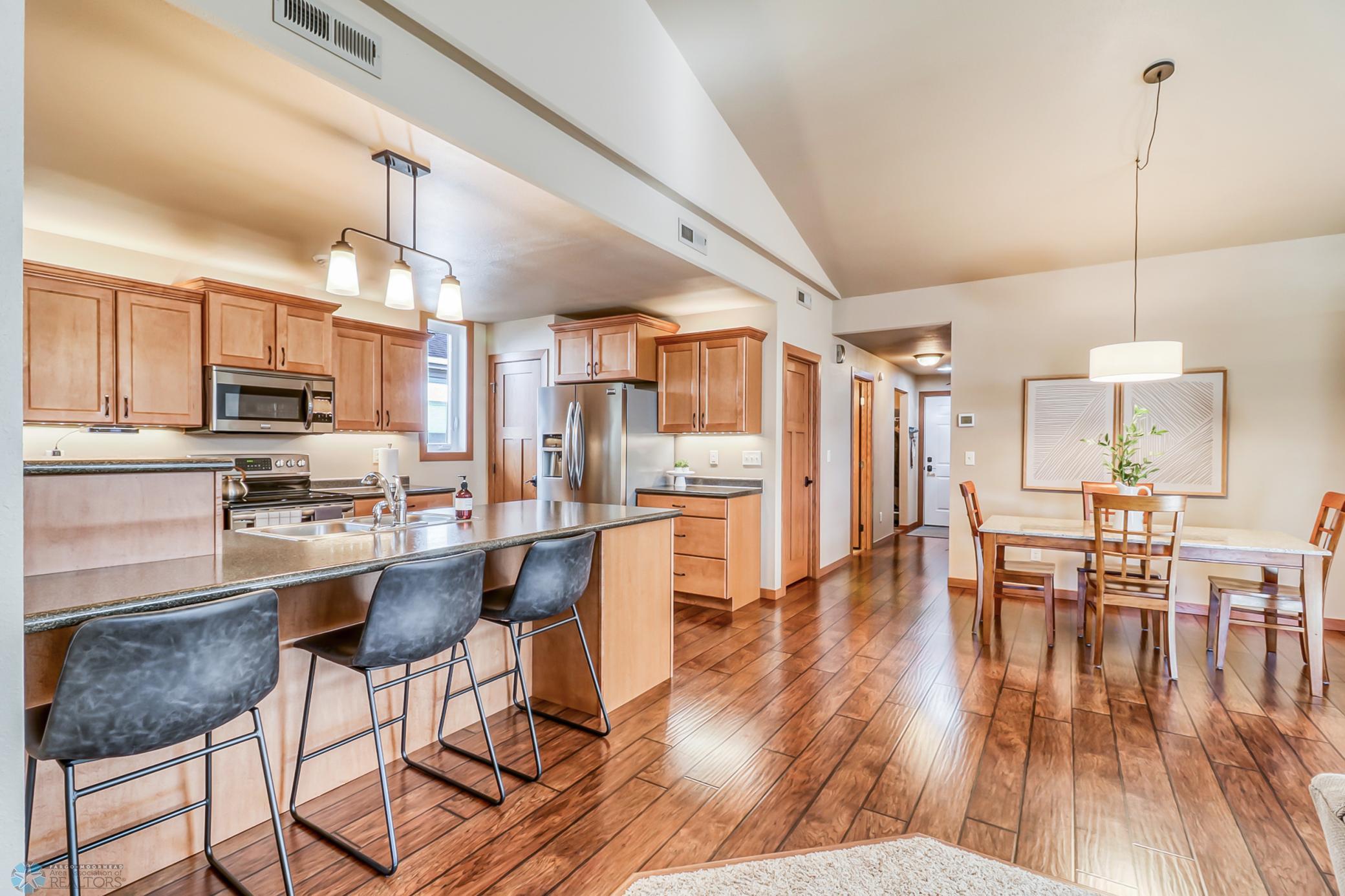 Kitchen1_1.jpg