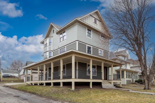 Photo for 225 Lexington Parkway N, Saint Paul, MN 55104 - listing #6513864 225 Lexington Parkway N, Saint Paul, MN 55104