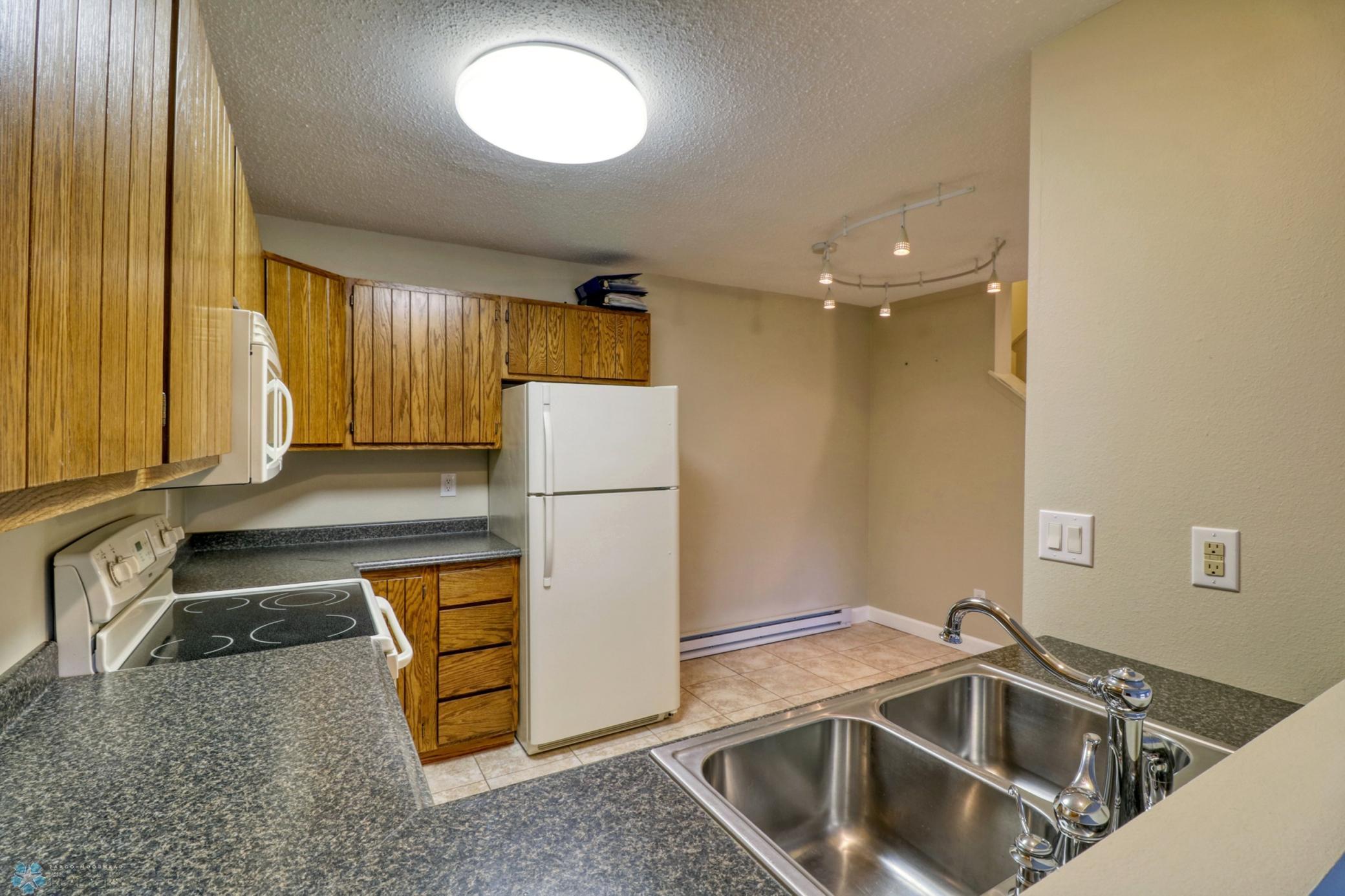 Kitchen1_1.jpg