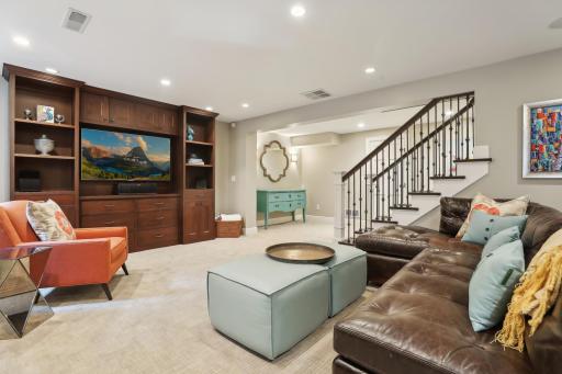 3935 Zenith Avenue S, Minneapolis, MN 55410