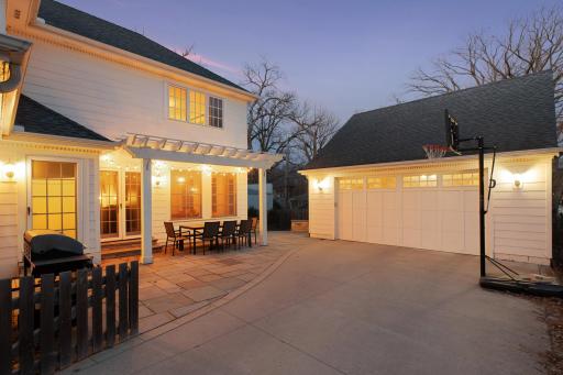 3935 Zenith Avenue S, Minneapolis, MN 55410