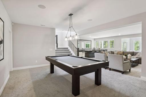 5 Pondview Trail, North Oaks, MN 55127