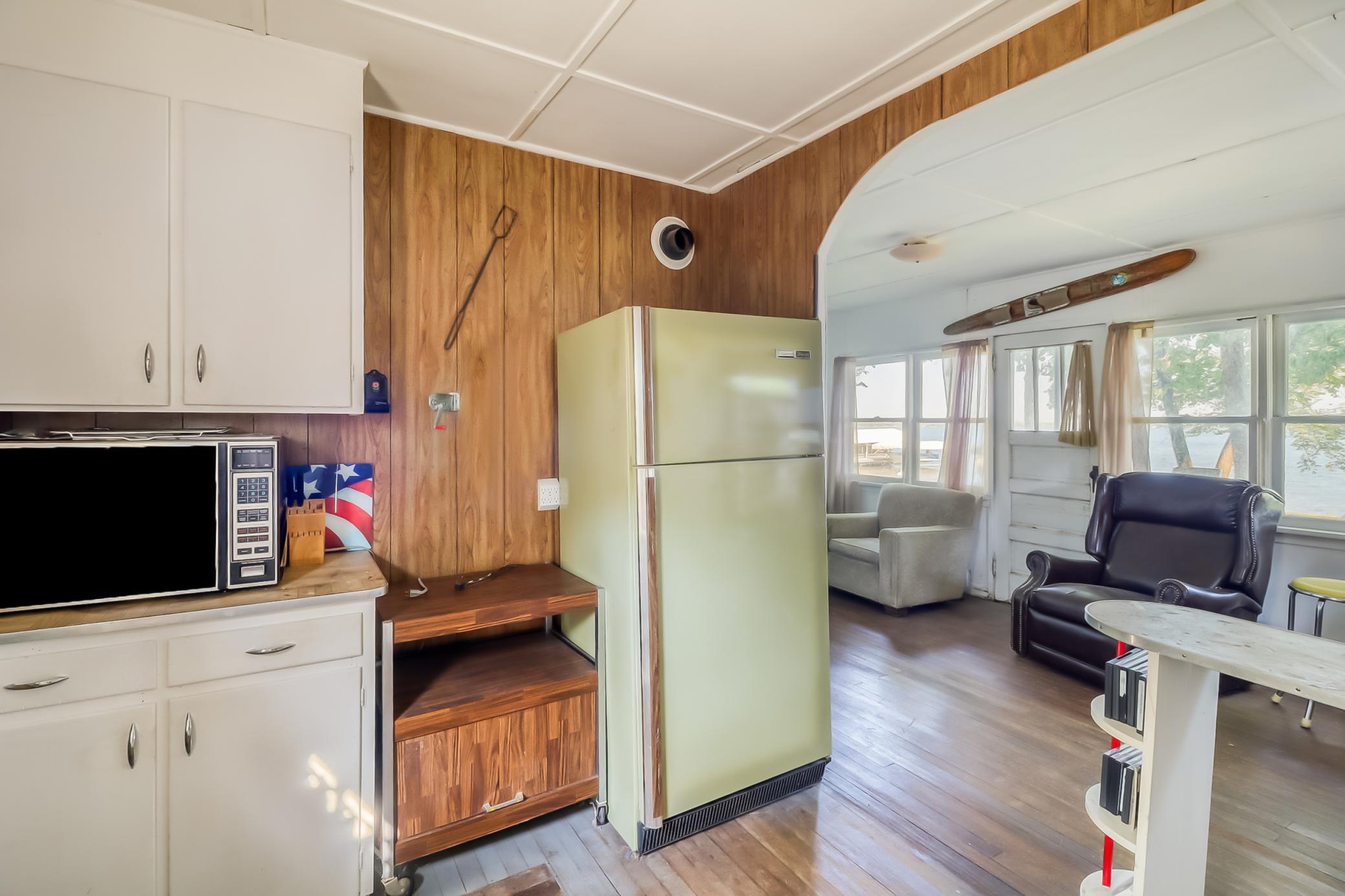 Kitchen1_1.jpg