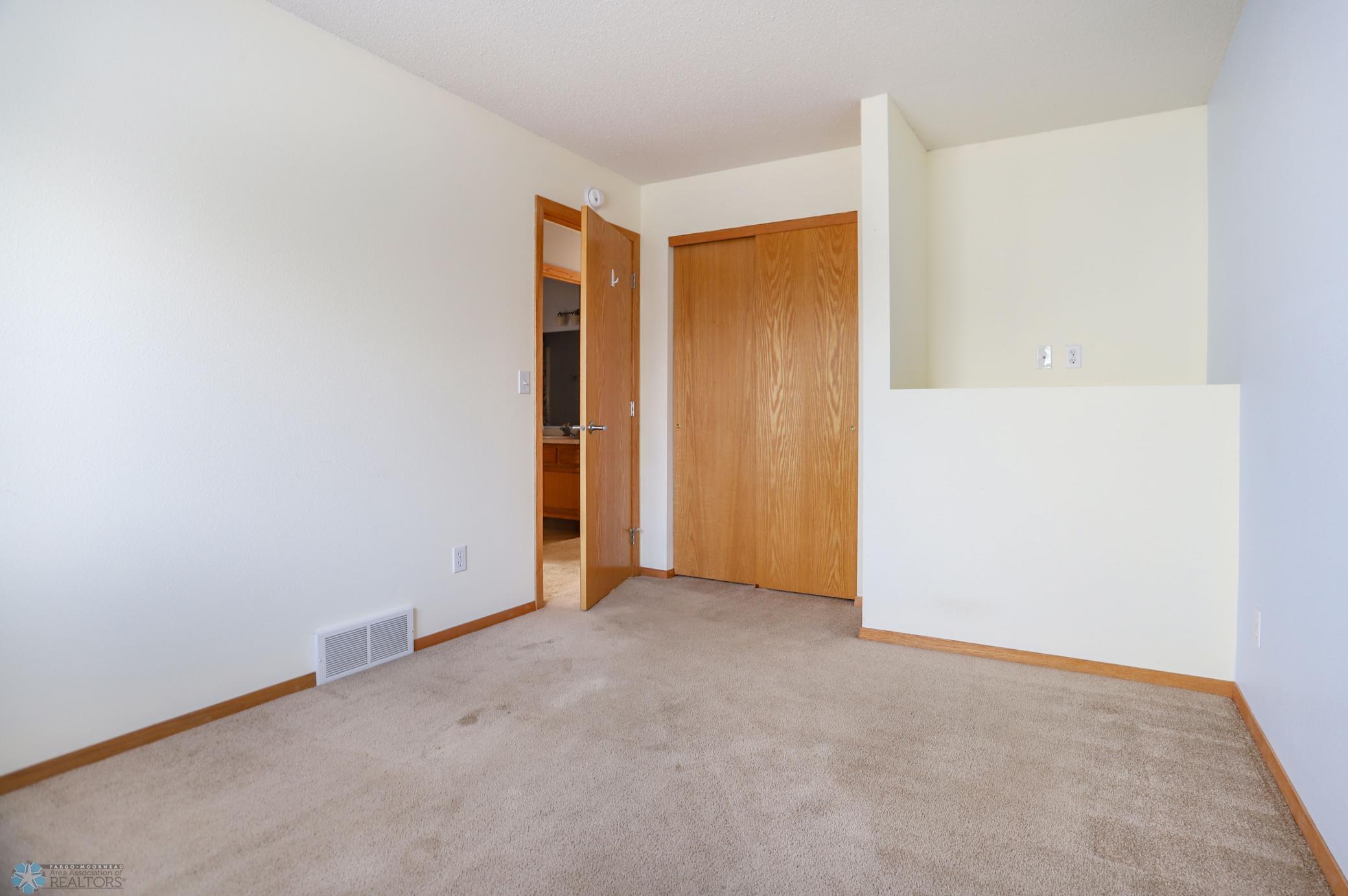 Upstairs bedroom 2
