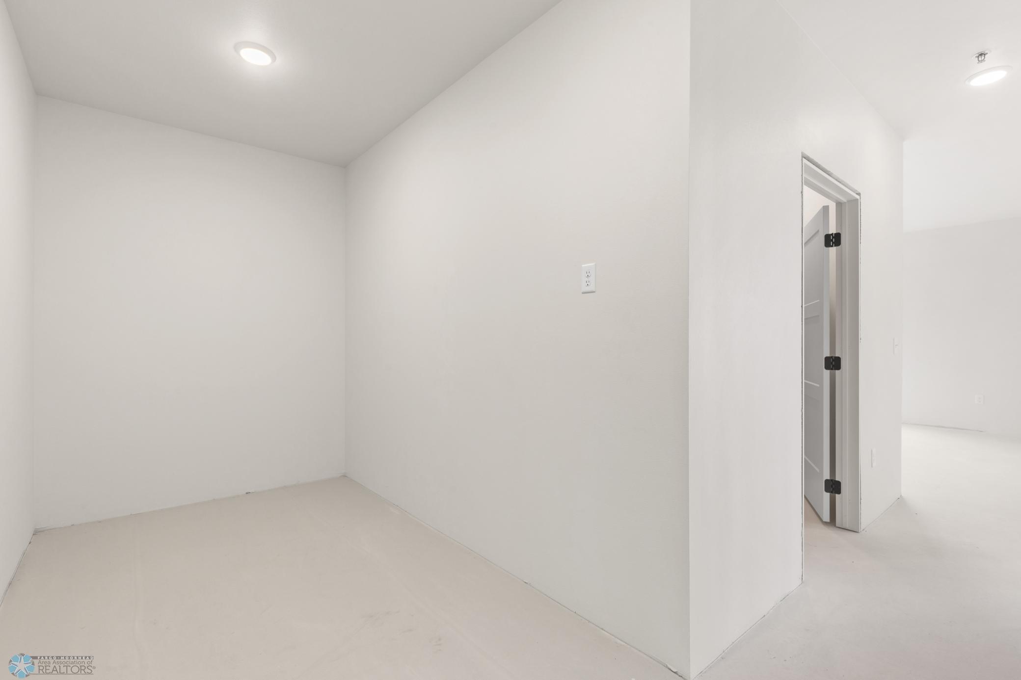 Home-12.jpg