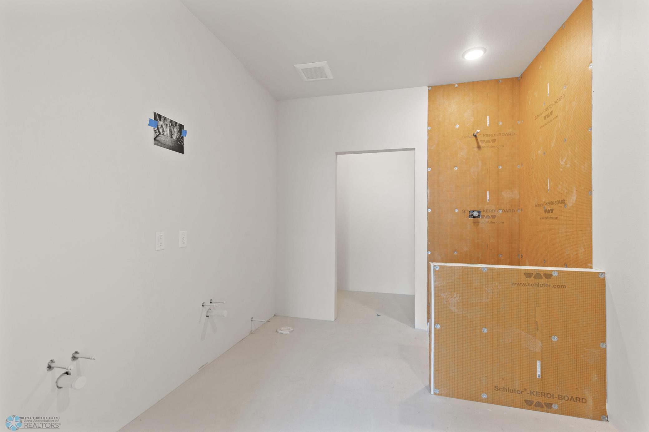 Home-21.jpg
