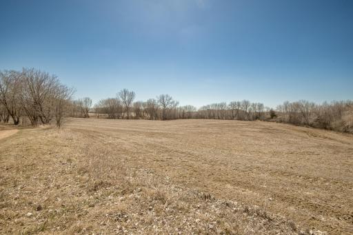 4550 Six Mile Creek Road, Minnetrista, MN 55375