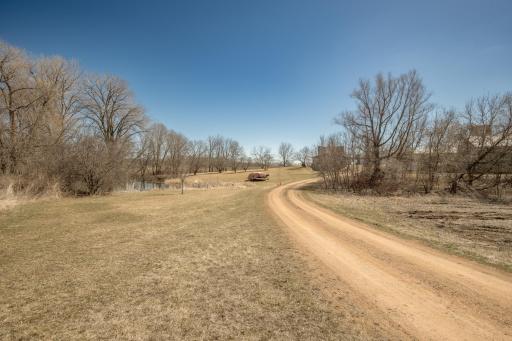 4550 Six Mile Creek Road, Minnetrista, MN 55375