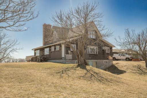 4550 Six Mile Creek Road, Minnetrista, MN 55375