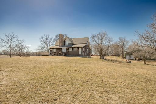 4550 Six Mile Creek Road, Minnetrista, MN 55375