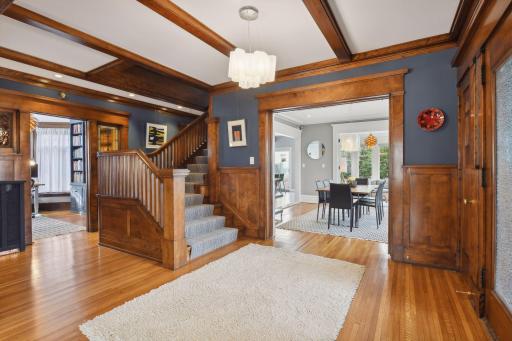 2600 Irving Avenue S, Minneapolis, MN 55408
