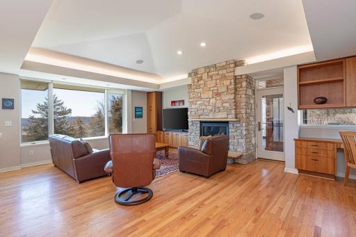 5484 Weatherhill Road SW, Rochester, MN 55902