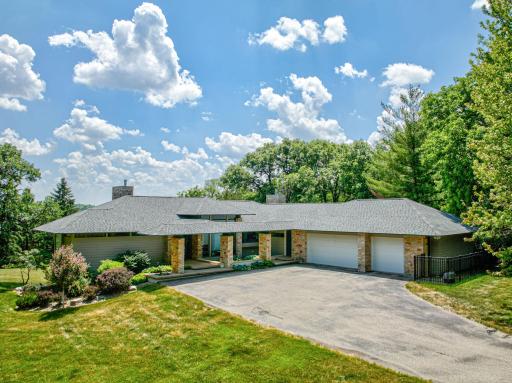5484 Weatherhill Road SW, Rochester, MN 55902