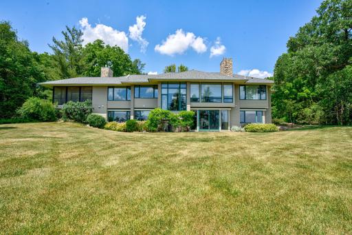 5484 Weatherhill Road SW, Rochester, MN 55902