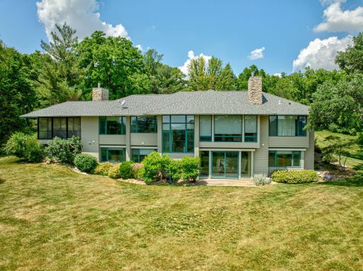 5484 Weatherhill Road SW, Rochester, MN 55902
