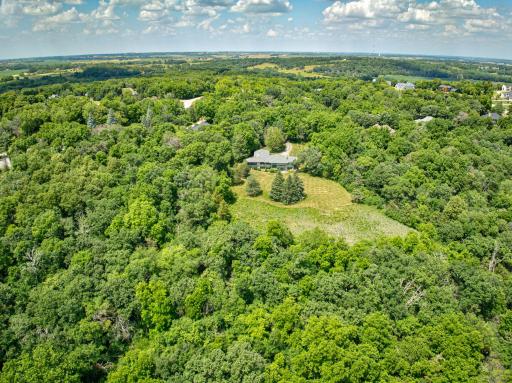 5484 Weatherhill Road SW, Rochester, MN 55902