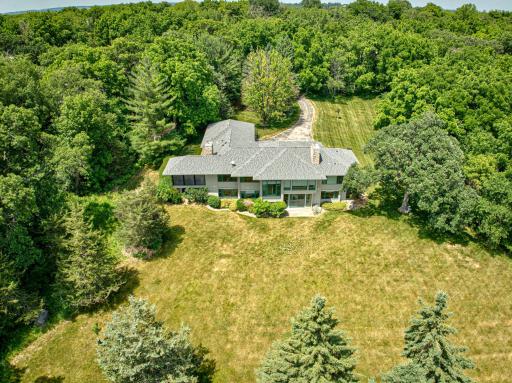 5484 Weatherhill Road SW, Rochester, MN 55902