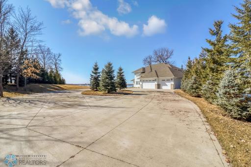 12525 Tanglewood Road, Audubon, MN 56511
