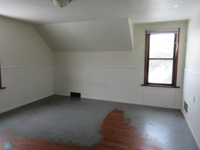 Upper Bedroom 1