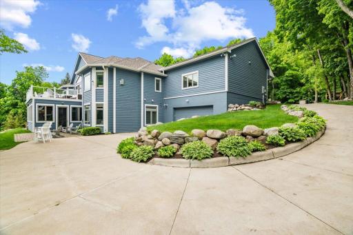 8346 Irvine Avenue NW, Annandale, MN 55302