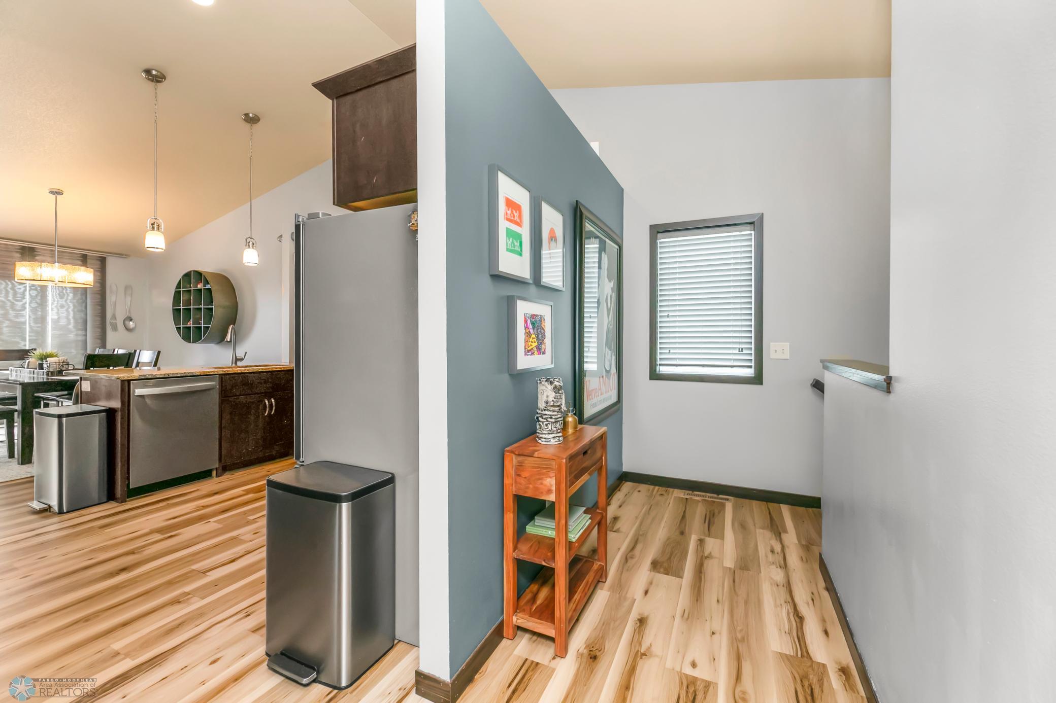 Hall to bedrooms/bathroom