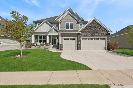 Welcome to 4262 Parkview Lane, a One-Owner, Impeccably-Maintained Aspen, built in 2018 by locally-owned & operated, well-loved Jonathan Homes!
