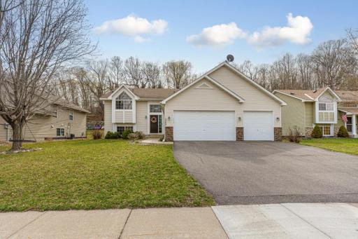 2360 Valley View Road, Shakopee, MN 55379