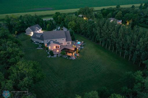 3334 S 69th Street, Grand Forks, ND 58203