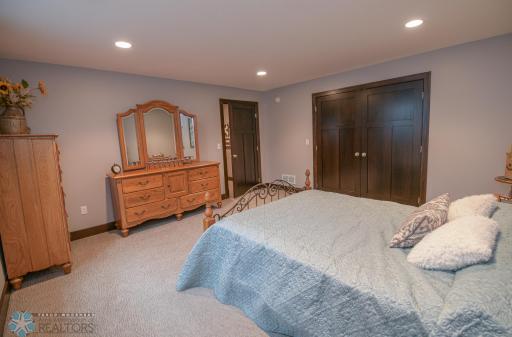 3334 S 69th Street, Grand Forks, ND 58203
