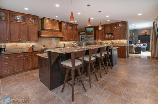 3334 S 69th Street, Grand Forks, ND 58203