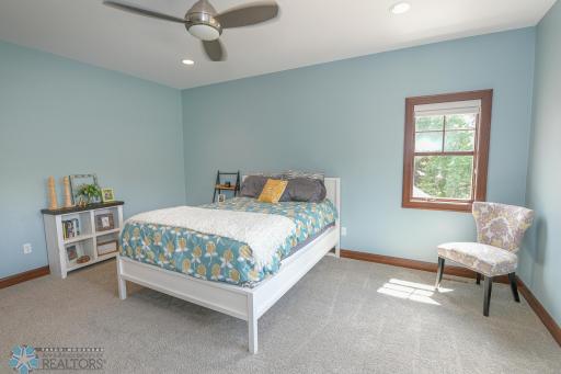 3334 S 69th Street, Grand Forks, ND 58203
