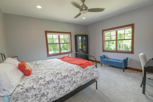 3334 S 69th Street, Grand Forks, ND 58203