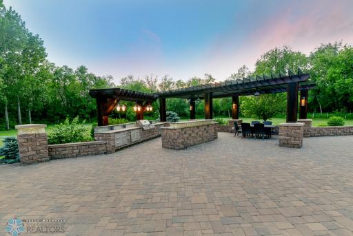 3334 S 69th Street, Grand Forks, ND 58203
