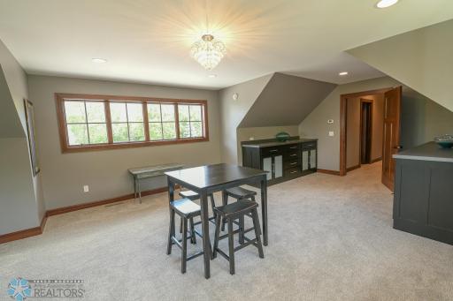 3334 S 69th Street, Grand Forks, ND 58203