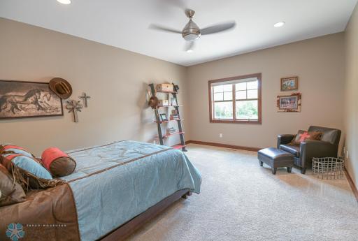 3334 S 69th Street, Grand Forks, ND 58203