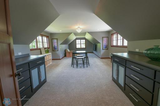 3334 S 69th Street, Grand Forks, ND 58203
