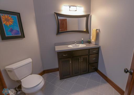 3334 S 69th Street, Grand Forks, ND 58203