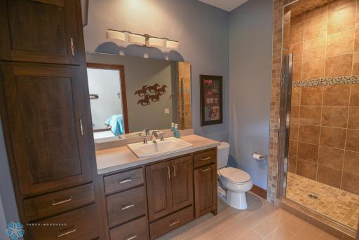3334 S 69th Street, Grand Forks, ND 58203