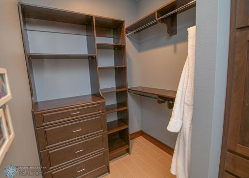 3334 S 69th Street, Grand Forks, ND 58203
