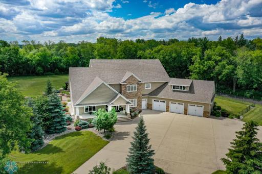 3334 S 69th Street, Grand Forks, ND 58203