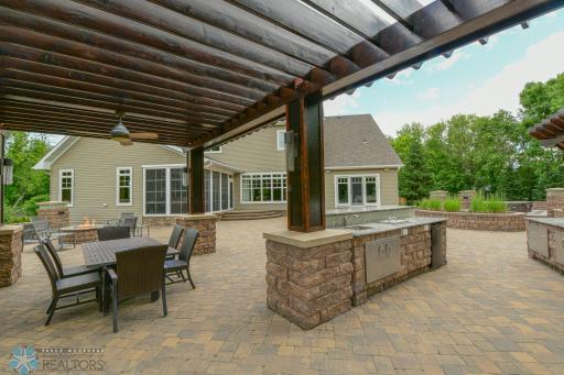 3334 S 69th Street, Grand Forks, ND 58203