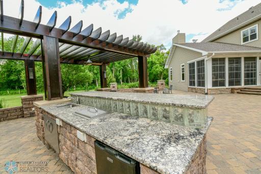 3334 S 69th Street, Grand Forks, ND 58203